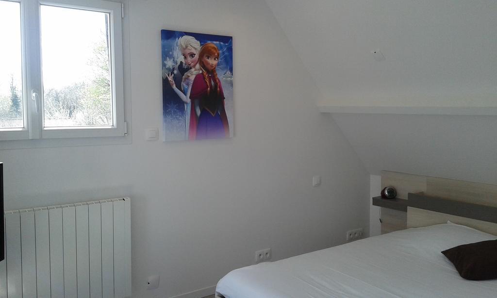 Chambres d'Hôtes Poirier Bazin Montry Extérieur photo